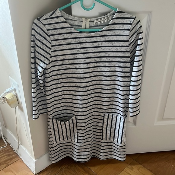 Abercrombie & Fitch Dresses & Skirts - Abercrombie shift dress